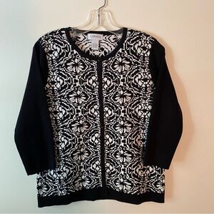 Carmen Marc Valvo Cardigan Sweater Black White Abstract Pattern Large